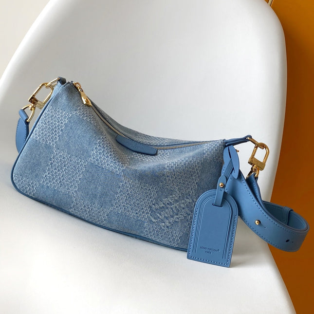 LV 25S POCHETTE ACCESSORIES XL 28 IN BLUE CANVAS DAMIER DENIM