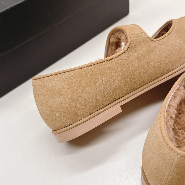 CHANEL FLAT MARY JANE SHOES 25S IN WARM BEIGE VELVET