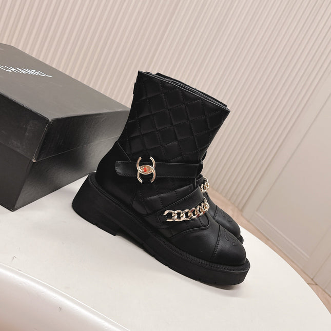CHANEL ANKLE BOOTS 25S IN BLACK LAMBSKIN EMBOSSED LOGO WITH GOLD HARDWARE