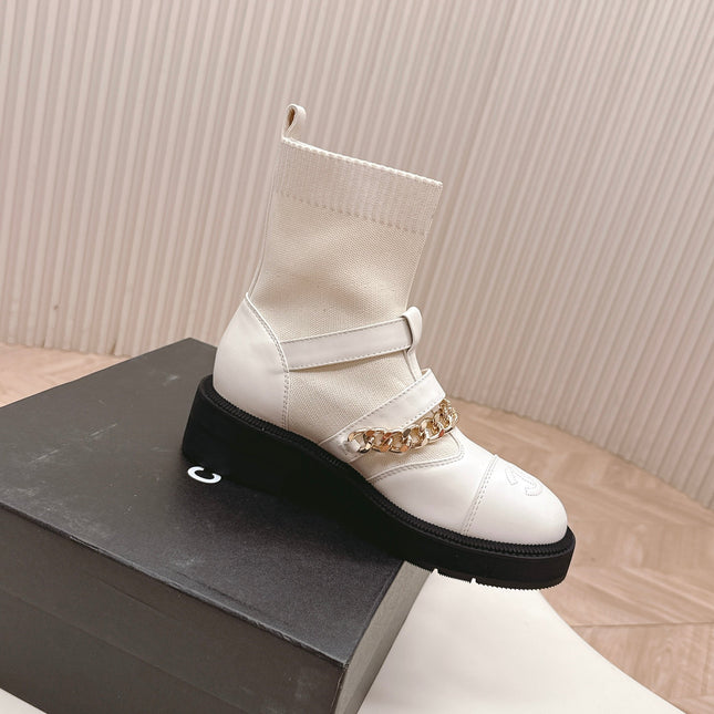CHANEL ANKLE BOOTS 25S IN CREAM WHITE LAMBSKIN AND FABRIC WITH GOLD HARDWARE