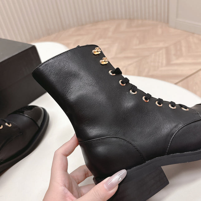 CHANEL ANKLE BOOTS 25S IN BLACK LAMBSKIN WITH ZIPPER