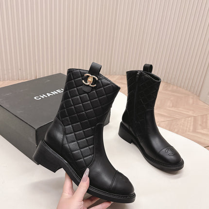 CHANEL ANKLE BOOTS 25S IN BLACK LAMBSKIN WITH GOLD HARDWARE