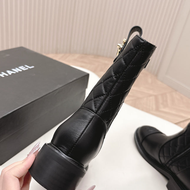 CHANEL ANKLE BOOTS 25S IN BLACK LAMBSKIN WITH GOLD HARDWARE
