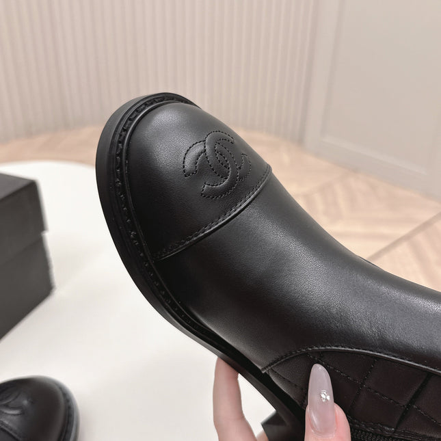 CHANEL ANKLE BOOTS 25S IN BLACK LAMBSKIN WITH GOLD HARDWARE