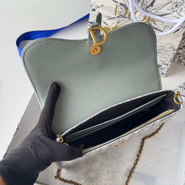 DIOR 25S MEDIUM SADDLE POUCH WITH CHAIN 21 IN GRAY DIOR OBLIQUE JACQUARD CANVAS