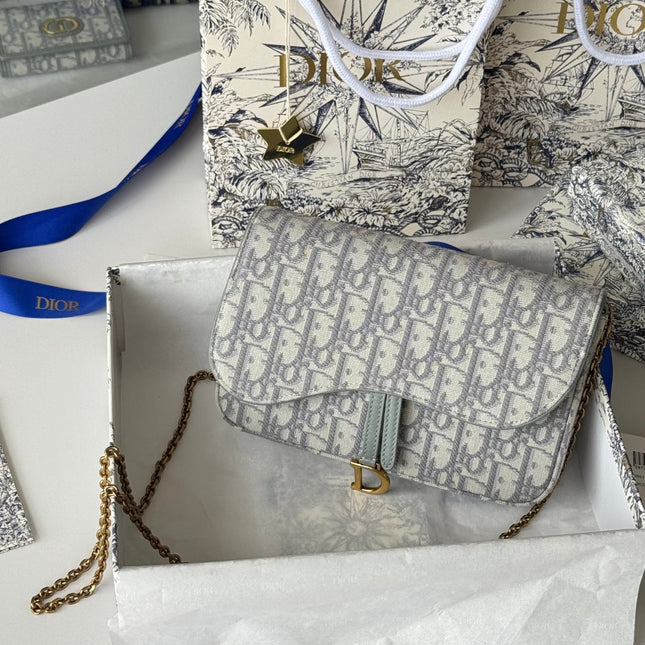 DIOR 25S MEDIUM SADDLE POUCH WITH CHAIN 21 IN GRAY DIOR OBLIQUE JACQUARD CANVAS