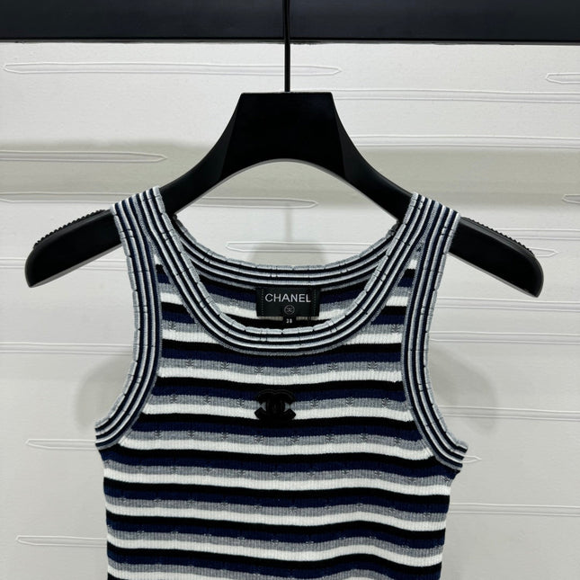 CHANEL SLEEVELESS TOP 269480