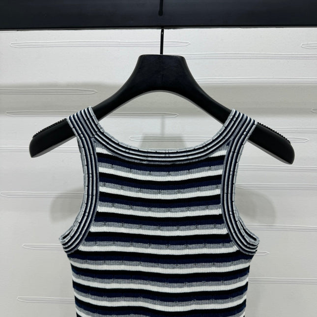 CHANEL SLEEVELESS TOP 269480