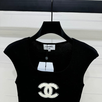 Chanel 25 Black Tank Top Square Neck Knitted