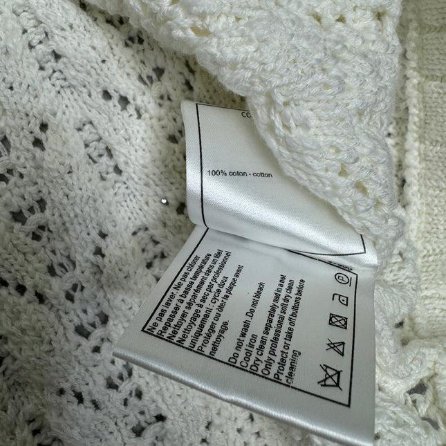 CHANEL 25S CROCHET SLEEVELESS VEST 264178