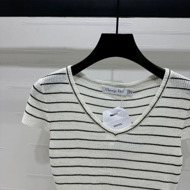DIOR 25S SHORT SLEEVE STRIPED V-NECK SWEATER 264078