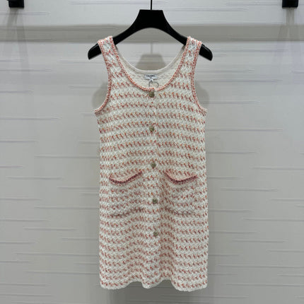 CHANEL 25S ROUND NECK KNIT DRESS WITH PEARL TAG 264026