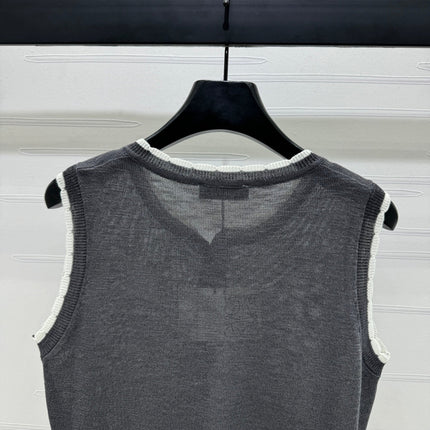 LOEWE 25S ROUND NECK KNITTED VEST WHITE 264068