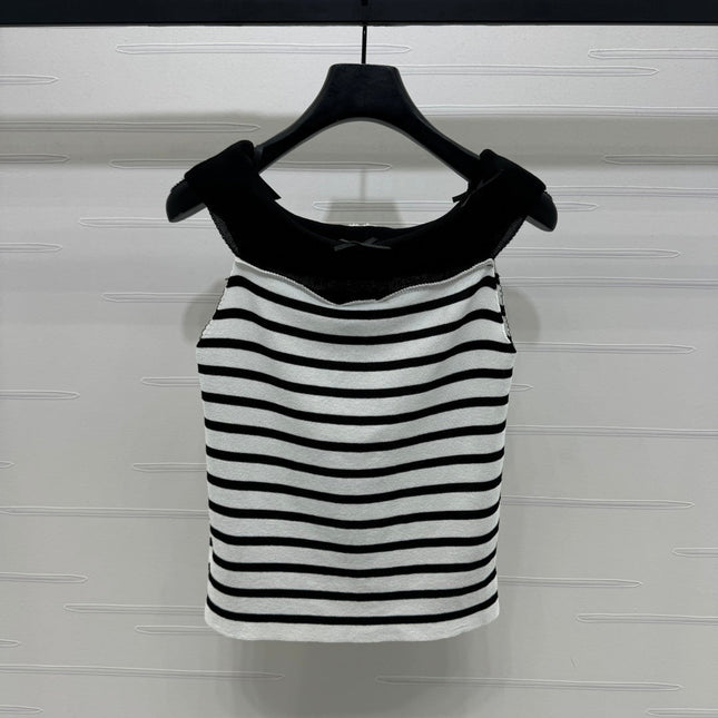 CHANEL CUT-OUT KNIT TOP 269503