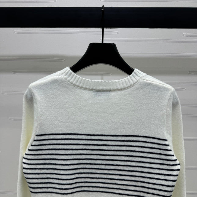 CHANEL CREW NECK LONG-SLEEVE KNIT SWEATER 274953