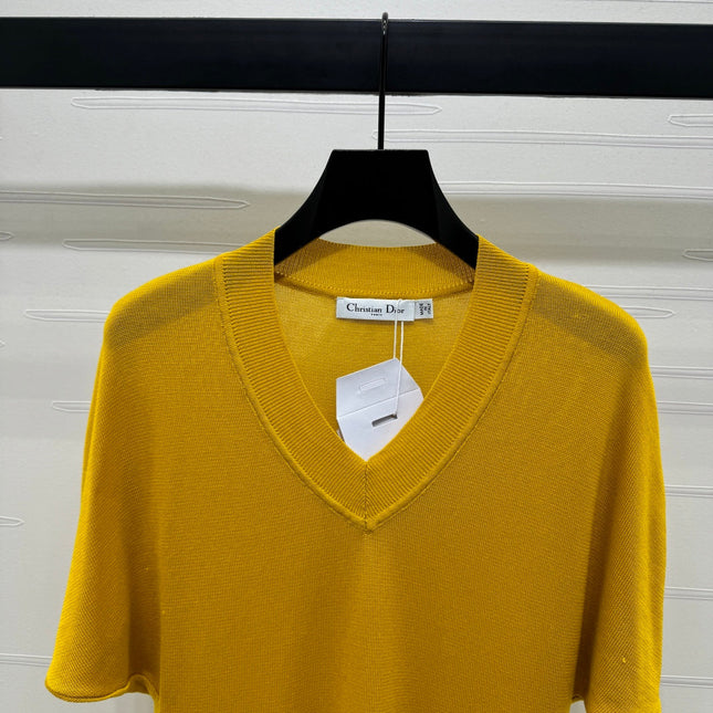 DIOR V-NECK KNITTED SHORT-SLEEVE T-SHIRT YELLOW 274935