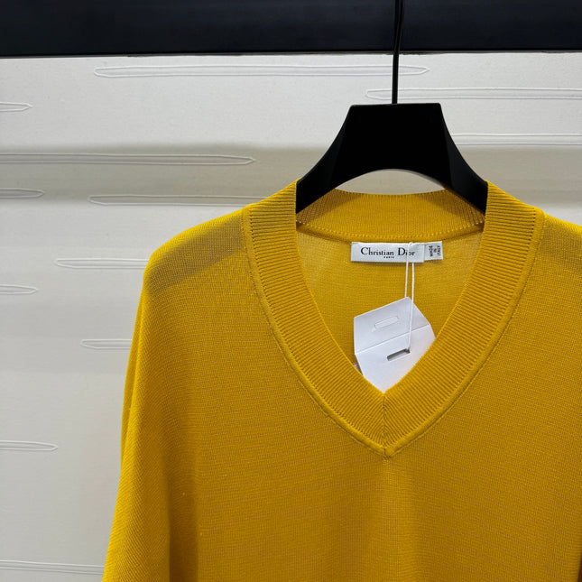 DIOR V-NECK KNITTED SHORT-SLEEVE T-SHIRT YELLOW 274935
