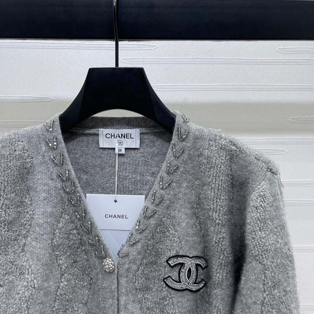 CHANEL 25S CARDIGAN STYLE 201
