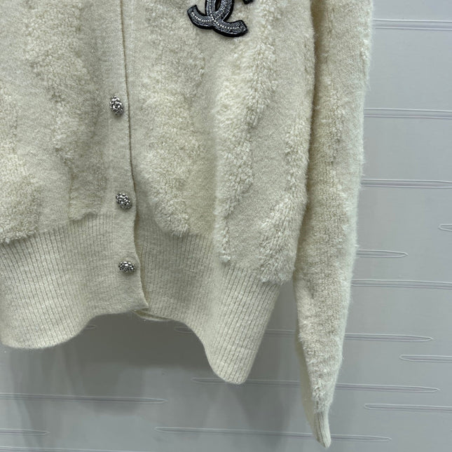 CHANEL 25S CARDIGAN STYLE 200