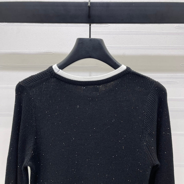 CHANEL 25S SWEATER STYLE 209