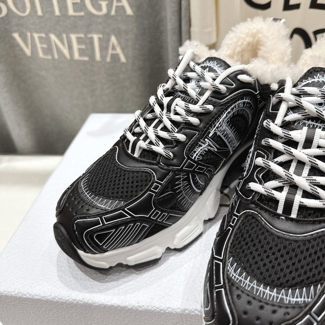 DIOR CHRONO SNEAKER 25S IN BLACK LAMBSKIN AND MESH FABRIC STYLE 3