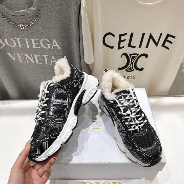 DIOR CHRONO SNEAKER 25S IN BLACK LAMBSKIN AND MESH FABRIC STYLE 3