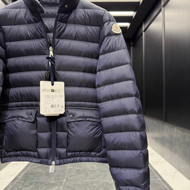 MONCLER 25S JACKET IN NAVY 022