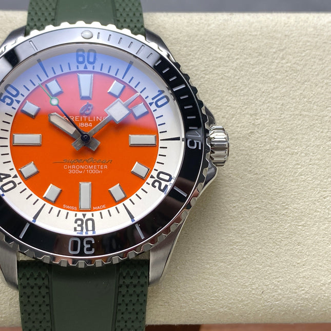 SUPEROCEAN AUTOMATIC 44 BLACK CERAMIC BEZEL GREEN RUBBER STRAP