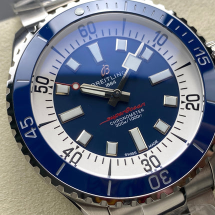 SUPEROCEAN AUTOMATIC 44 STEEL CASE BLUE AND WHITE DIAL