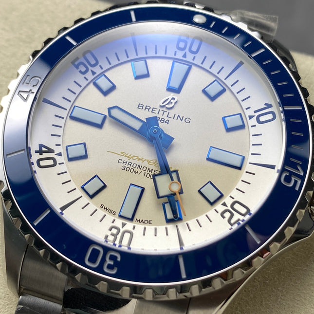 SUPEROCEAN AUTOMATIC 44 STEEL CASE NAVY BLUE CERAMIC BEZEL