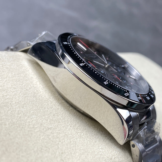 CONQUEST CHRONOGRAPH 42 MM SILVER CASE WITH FULL BLACK DIAL