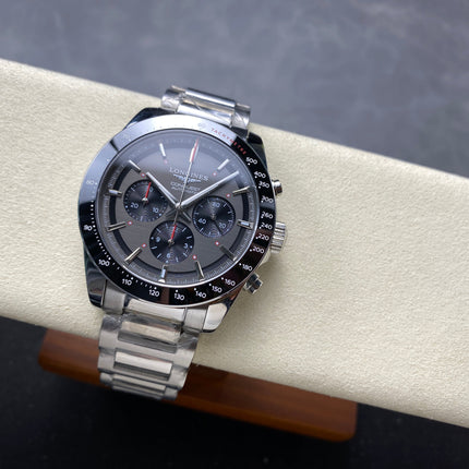 CONQUEST CHRONOGRAPH 42 MM SILVER CASE WITH FULL BLACK DIAL