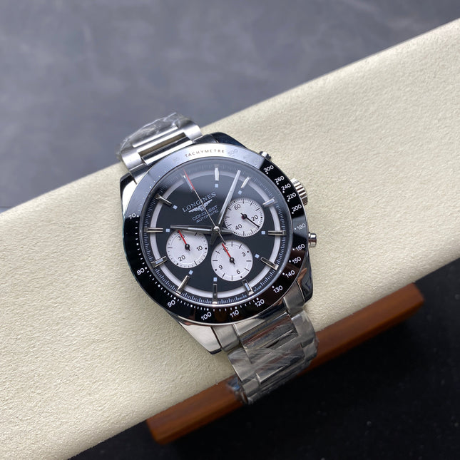 CONQUEST CHRONOGRAPH 42 MM SILVER CASE WITH BLACK DIAL