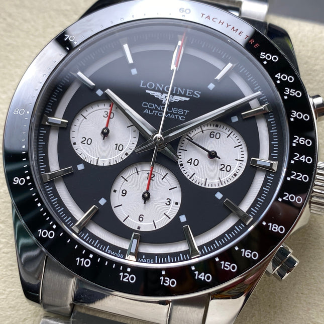 CONQUEST CHRONOGRAPH 42 MM SILVER CASE WITH BLACK DIAL