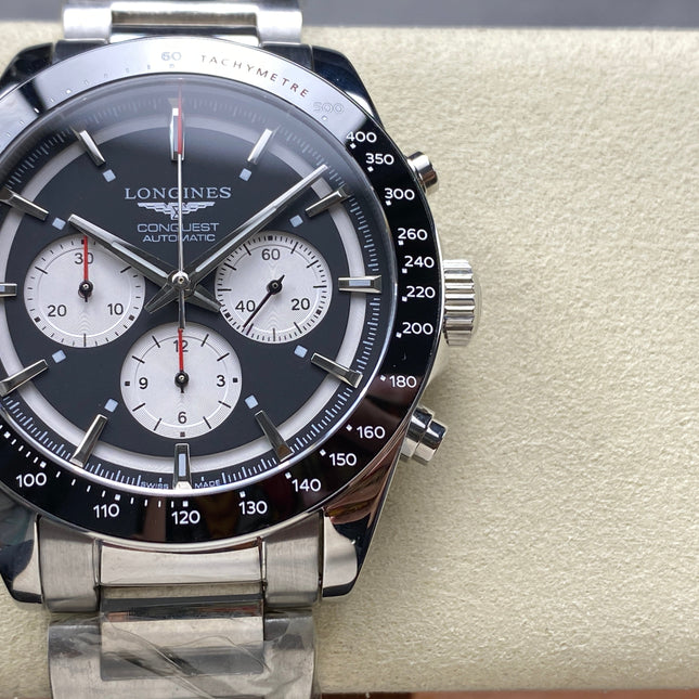CONQUEST CHRONOGRAPH 42 MM SILVER CASE WITH BLACK DIAL