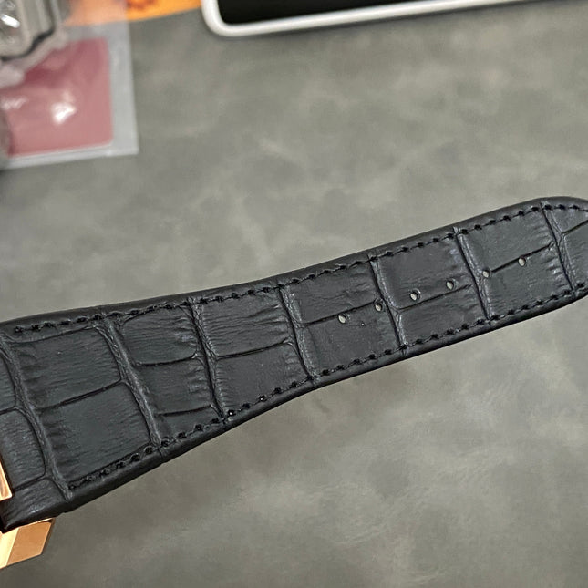 OCTO 41 ROSE GOLD CASE BLACK CROCODILE LEATHER STRAP