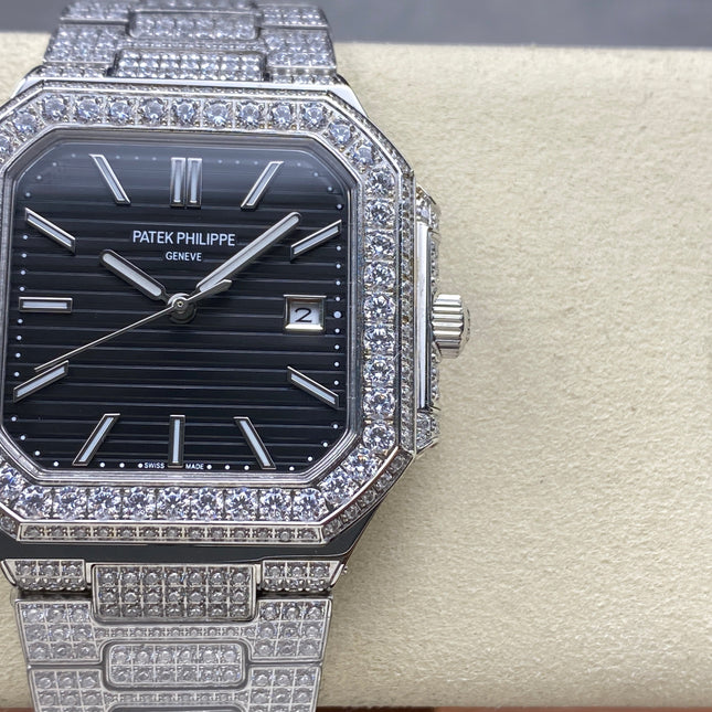 CUBITUS AUTOMATIC ALL STEEL ATTACHED DIAMOND BLACK DIAL