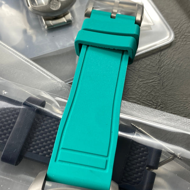 PILOT’S WATCH MARK XX MERCEDES  SILVER CASE ON TEAL GREEN RUBBER STRAP