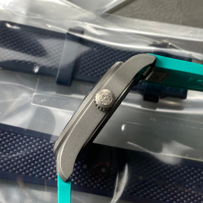 PILOT’S WATCH MARK XX MERCEDES  SILVER CASE ON TEAL GREEN RUBBER STRAP