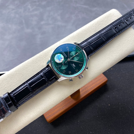 PORTUGIESER AUTOMATIC 40 MM WATCH SILVER CASE WITH BLACK LEATHER STRAP AND GREEN FOREST DIAL