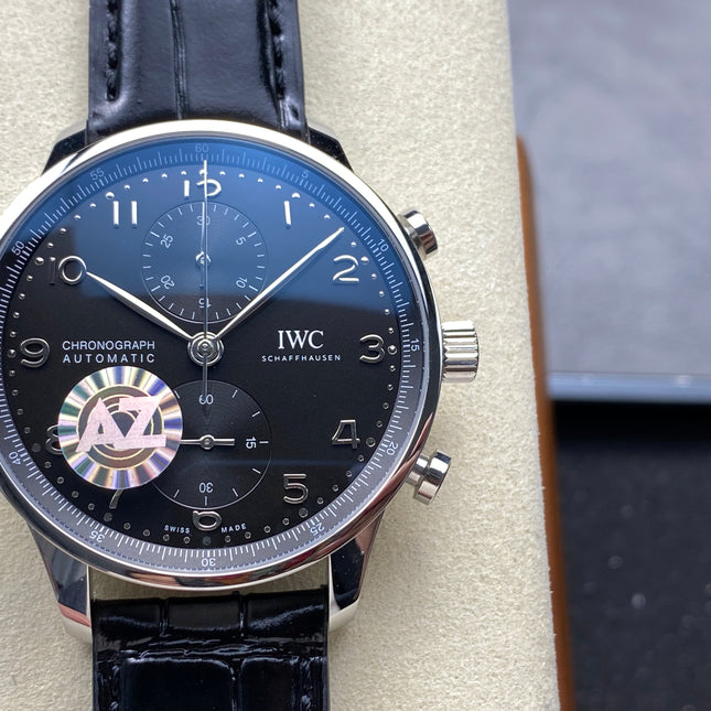 PORTUGIESER AUTOMATIC 40 MM WATCH SILVER CASE WITH BLACK LEATHER STRAP AND DIAL