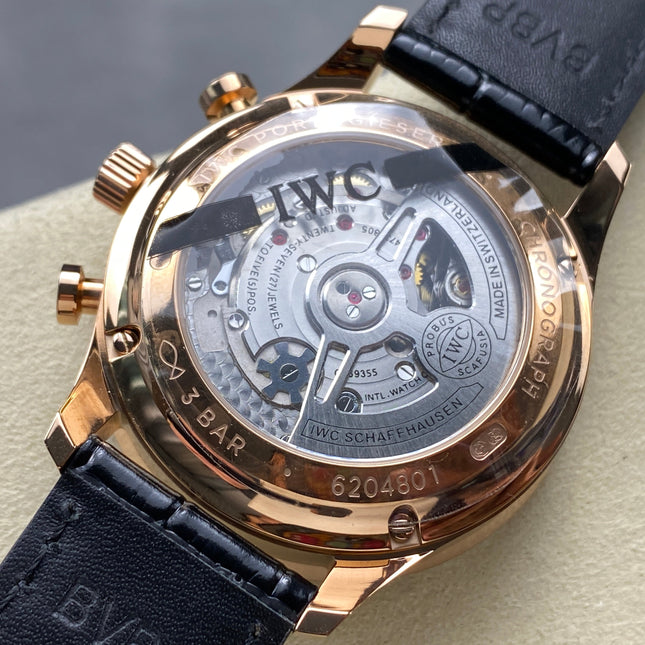 PORTUGIESER AUTOMATIC 40 MM WATCH ROSE GOLD CASE WITH BLACK LEATHER STRAP AND DIAL