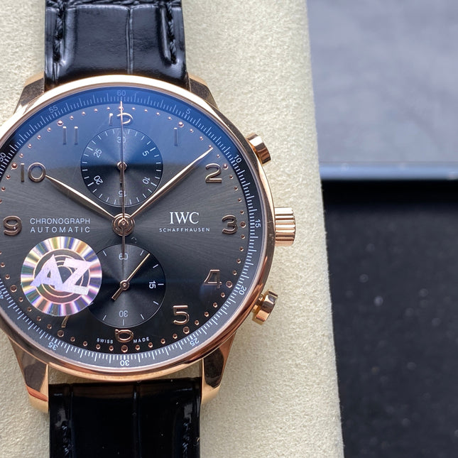 PORTUGIESER AUTOMATIC 40 MM WATCH ROSE GOLD CASE WITH BLACK LEATHER STRAP AND DIAL