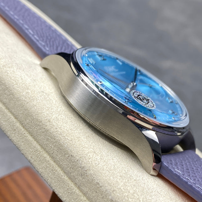PORTUGIESER AUTOMATIC 42 WATCH SILVER CASE WITH NAVY BLUE LEATHER STRAP AND SAPPHIRE BLUE DIAL