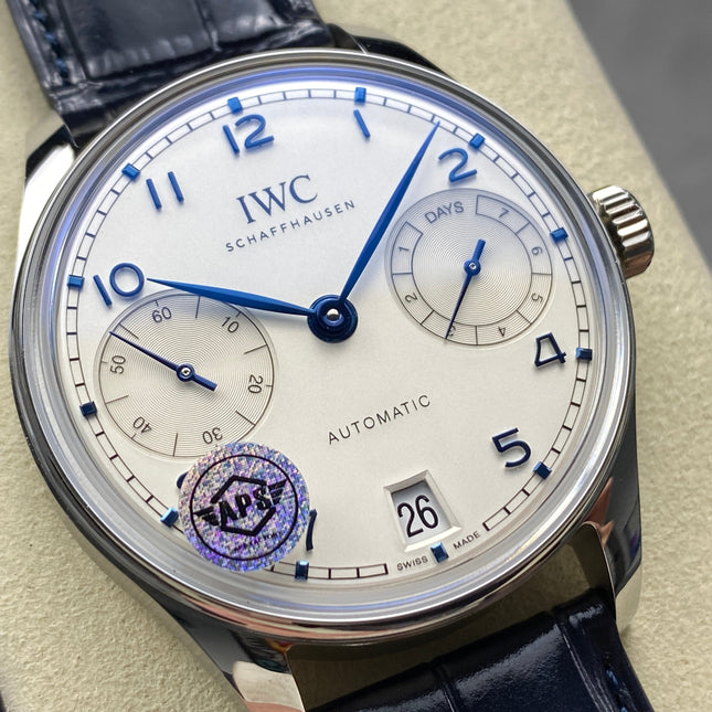 PORTUGIESER AUTOMATIC 42 WATCH SILVER CASE WITH BLACK LEATHER STRAP