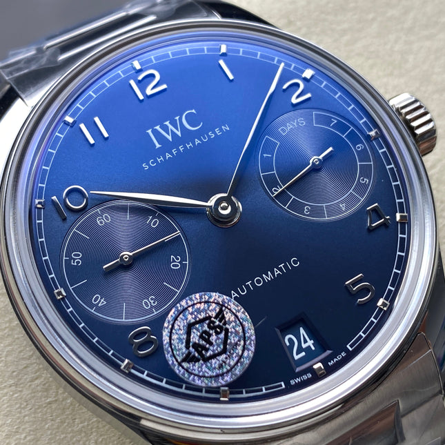 PORTUGIESER AUTOMATIC 42 WATCH SILVER CASE WITH NAVY BLUE DIAL