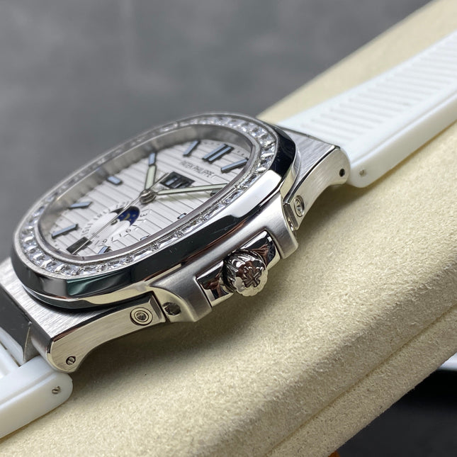 NAUTILUS STEEL ATTACHED DIAMOND BEZEL WHITE RUBBER STRAP
