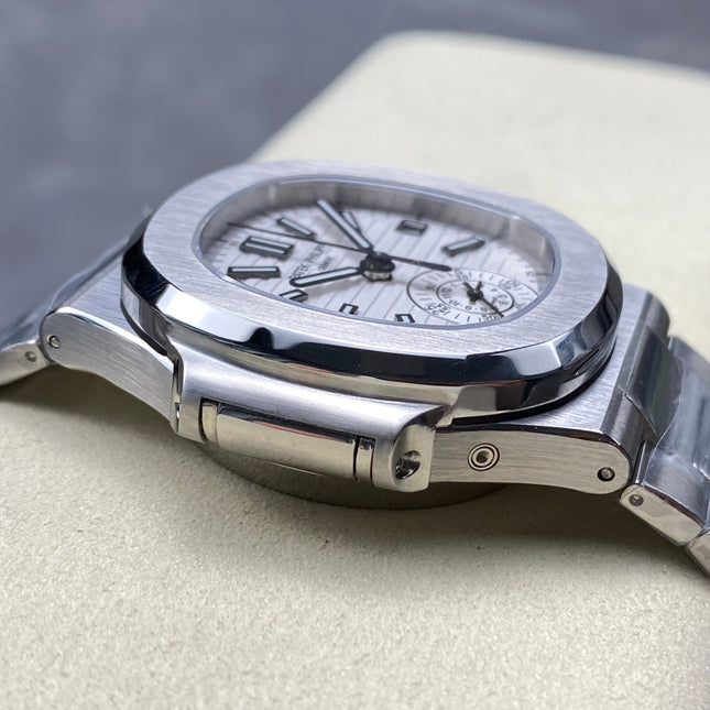 NAUTILUS ALL STEEL WHITE DIAL