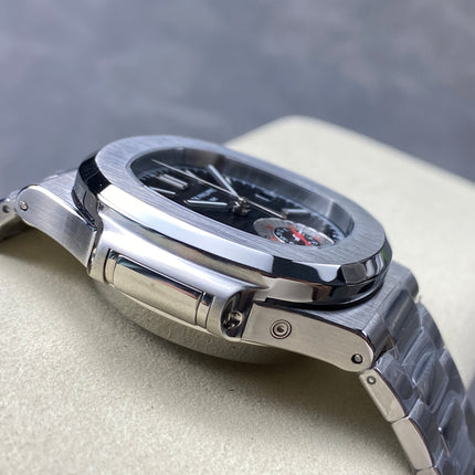 NAUTILUS ALL STEEL BLACK DIAL