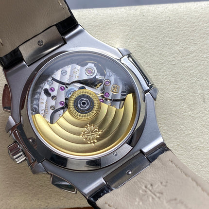 NAUTILUS STEEL CASE WHITE DIAL